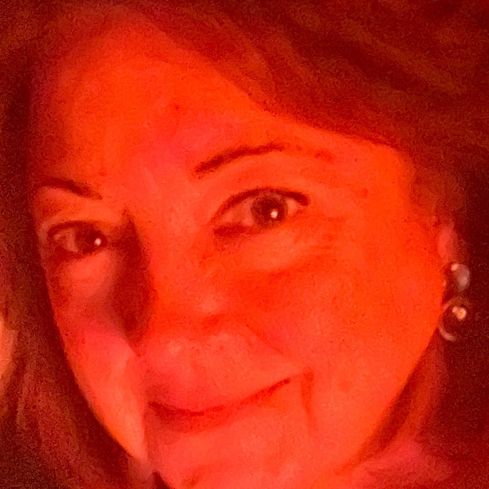 Meet your Posher, Sharon